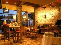 Sunshine Mountain Lodge - breakfast