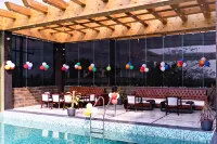 The Autograph Inn - Pools