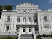 Hotel Willa Hueta Hotels in 