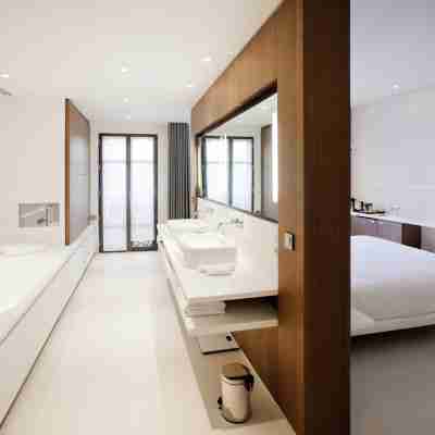 Hotel C2 Rooms