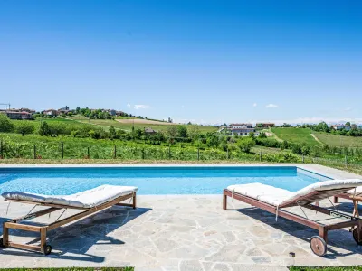Oleandro Hotel in zona Castello di Costigliole d'Asti