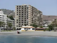 Apartamentos Apal Chinasol فنادق في ألمونيكار