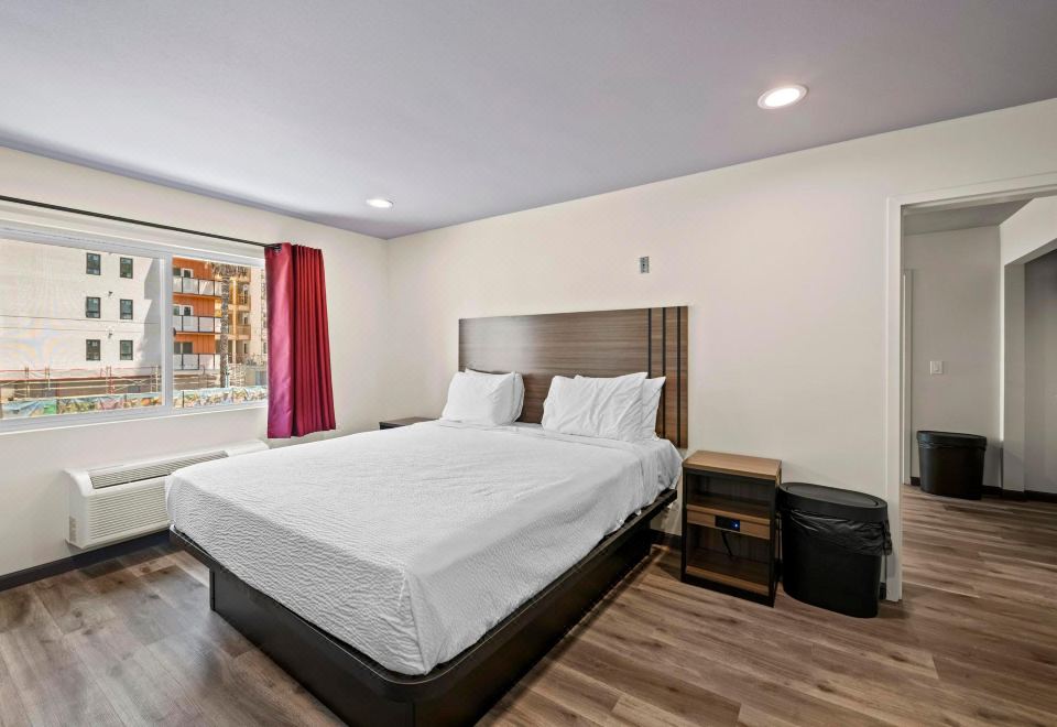 Hyland Inn Long Beach 썸네일