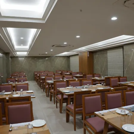 HOTEL STATURE INN