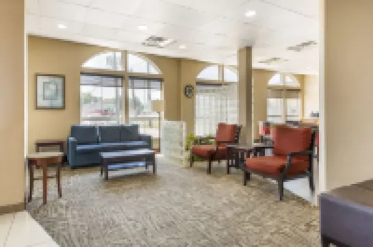 Comfort Inn & Suites Chesapeake - Portsmouth