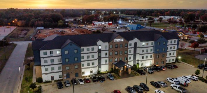Staybridge Suites LONGVIEW by IHG Ξενοδοχεία στην πόλη Longview