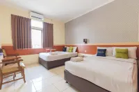 Urbanview Hotel Sakura Bandung Hotels in Bandung Wetan