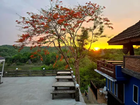 Love Bridge House Resort