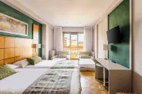 Gran Hotel de Jaca فنادق في La Jacetania
