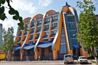 Avrora Hotel - Pet friendly