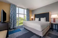 Cambria Hotel Ft Lauderdale, Airport South & Cruise Port Hoteles en Dania Beach
