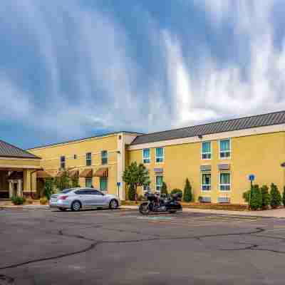 Quality Inn Trinidad Hotel Exterior