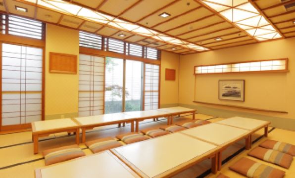 APA Hotel Takaoka-Marunouchi - Housity