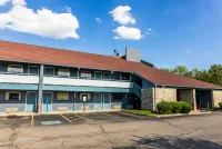 Super 8 by Wyndham Cincinnati/Springdale Oh - Wifi