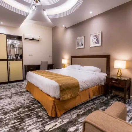 Golden Rose Hotel