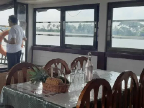 Cathey Pacific Cruise