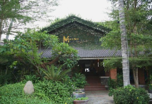 1. 무이네 리조트..