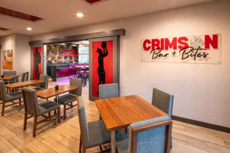 Hampton Inn Pullman Отели рядом с достопримечательностью «Department of Teaching and Learning»