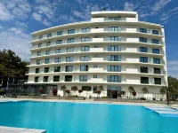 Raymoris Hotel - Beach