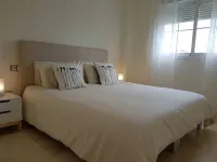 Top Floor Apt Close To Duquesa