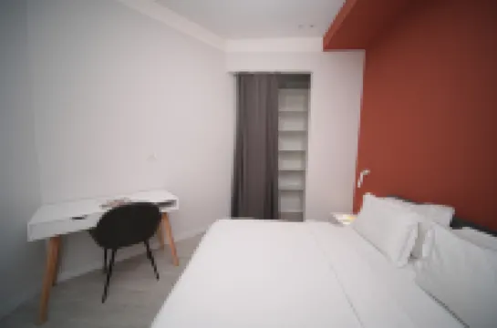 Sweet Home - Superior Apartment With Balcony Hotels in 