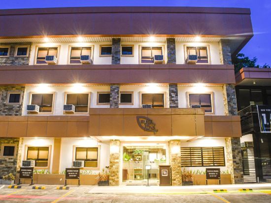 Hostel 153
