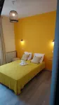 CAFE DE PARIS Hotels in Jau-Dignac-et-Loirac