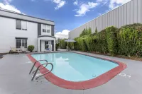 Best Western Galt Inn - Pool