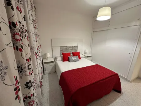 Casa Cabana - El Médano Отели рядом с достопримечательностью «Plaza Roja»