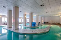 Park Tower Inn - Yüzme Havuzu