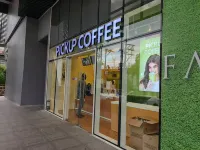 1BR Unit Condotel w Balcony FAME Residences #FM53 만달루용 호텔