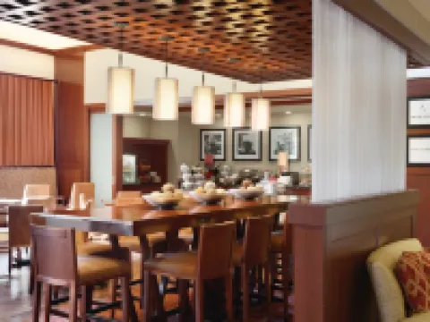 Hampton Inn & Suites Mystic Hotels in Stonington