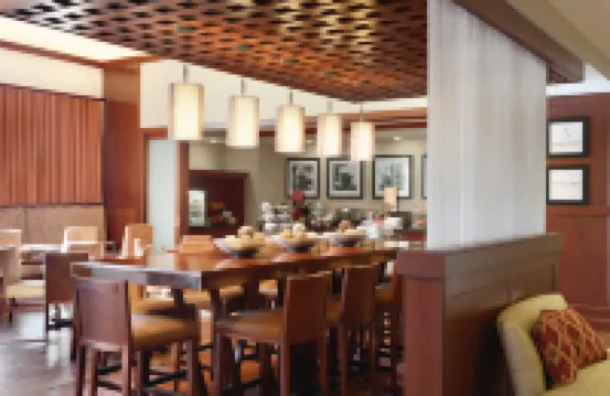 Hampton Inn & Suites Mystic