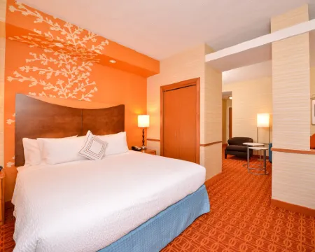 Fairfield Inn & Suites White Marsh Hotels in Nottingham