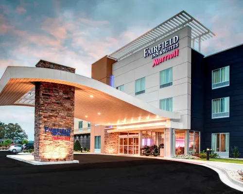 Fairfield Inn & Suites Douglas Hotels in Coffee County