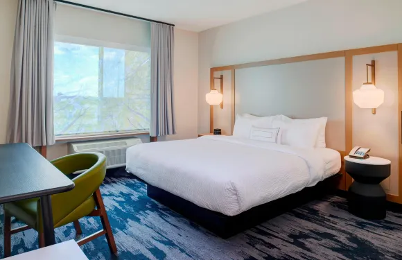 哥倫布萬楓套房酒店