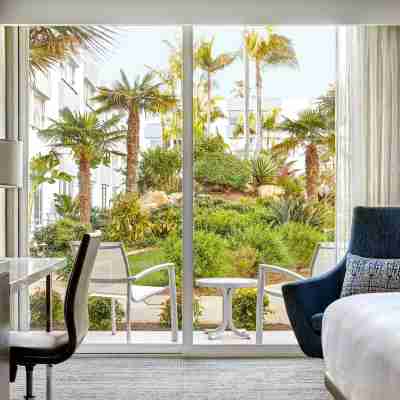 Ventura Beach Marriott Rooms