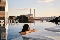 Melbourne Marriott Hotel Docklands - 5-stjärniga