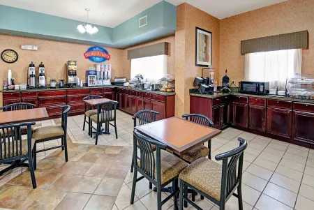 Baymont by Wyndham Decatur