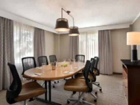 Embassy Suites by Hilton Brunswick Hotels in Glynn County