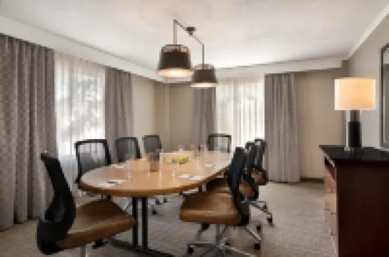 Embassy Suites by Hilton Brunswick Hotels in Glynn County