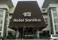 Hotel Santika Kelapa Gading Hotel dekat Ruko Warna Warni