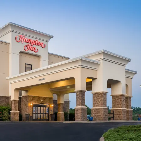 Hampton Inn London-North
