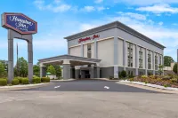 Hampton Inn Florence-Midtown - Lemmikkieläimet sallittu