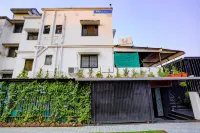 FabHotel Viva House - Talegaon Отели в г. Талегаон Дабхейд
