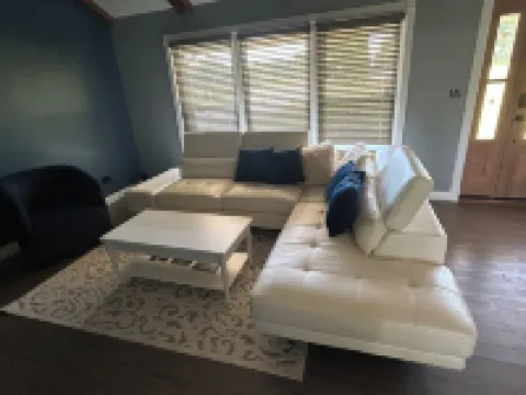 Explore Bardstown's bourbon heritage - Heaven Hill just 13 minutes away