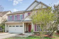 Stylish & Centrally Located Home - 3-Star