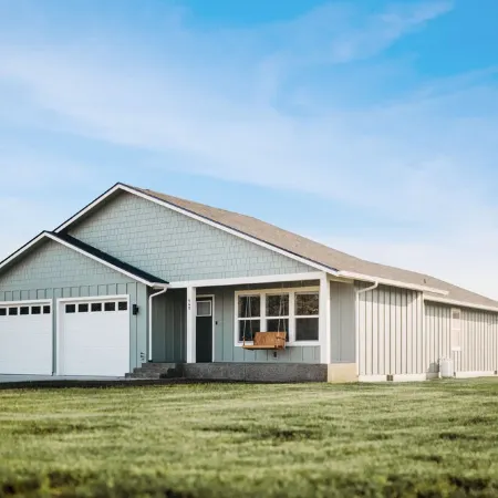 Hot Tub, Breakfast, and ideally located near Olympic National Park
