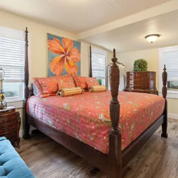 Secret Garden @ Seminole located in the heart of downtown Stuart, FL