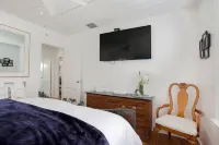 Anderson House Historical Cottage